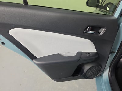 2019 Toyota Prius XLE