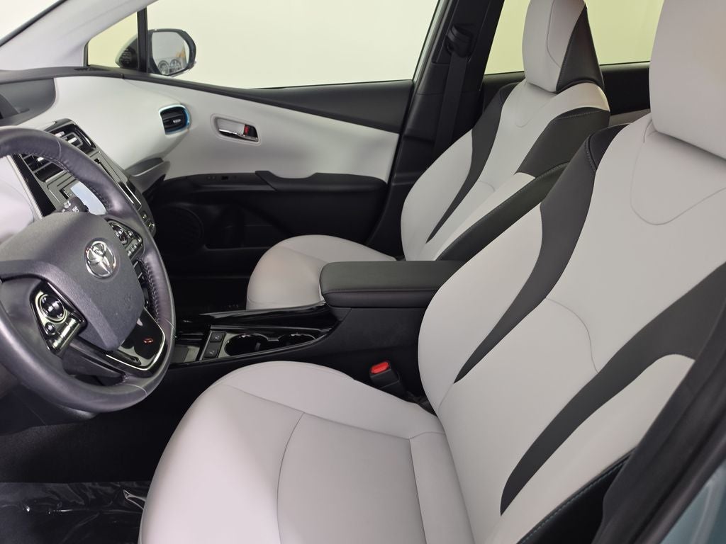 2019 Toyota Prius XLE