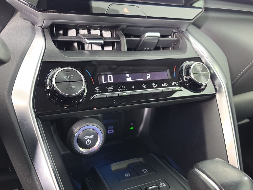 2023 Toyota Venza LE