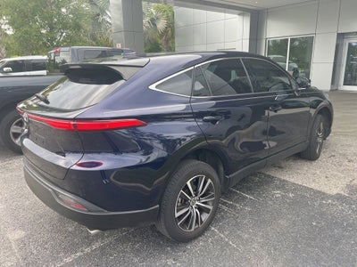 2023 Toyota Venza LE