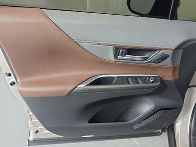 2023 Toyota Venza XLE
