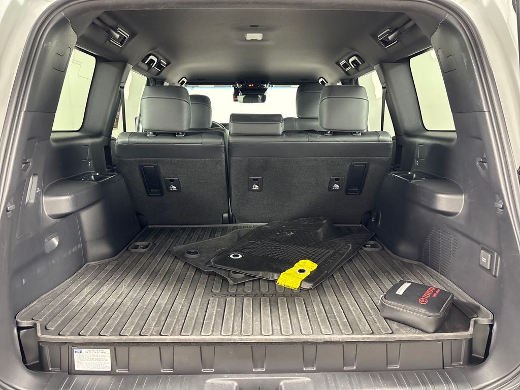 2024 Toyota Land Cruiser Base