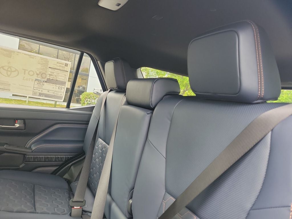 2026 Toyota 4Runner i-FORCE MAX Hybrid Platinum