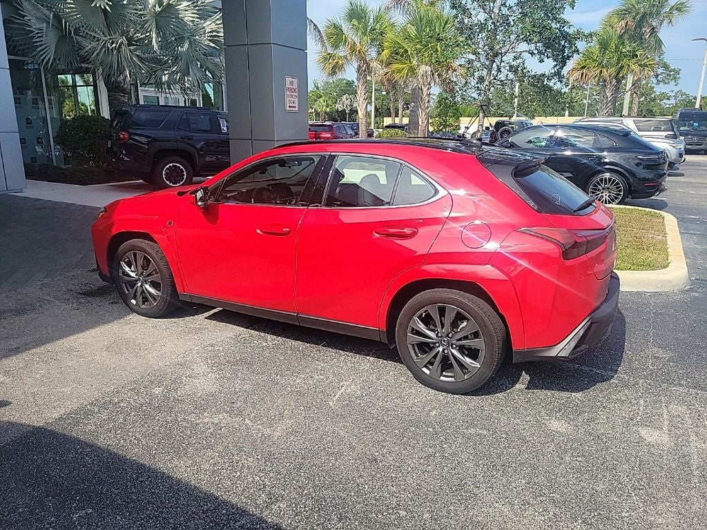 2024 Lexus UX 250h F SPORT Design