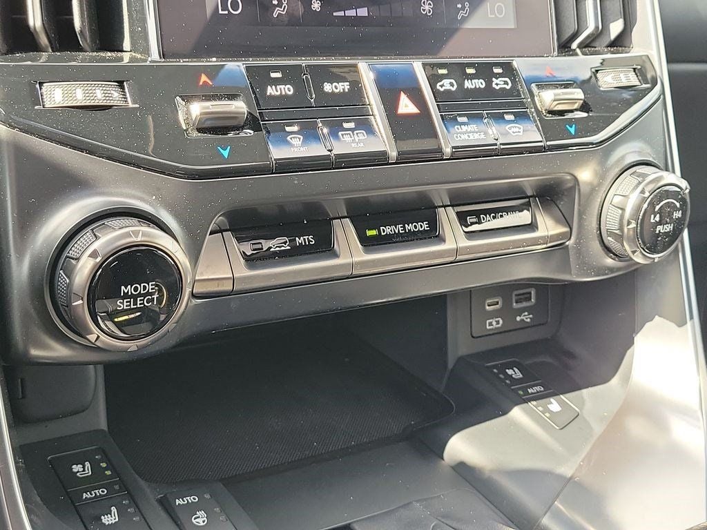 2024 Lexus LX 600 F SPORT