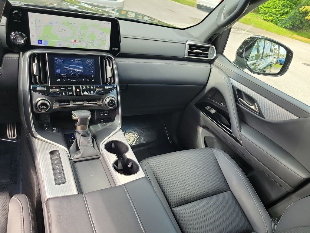 2024 Lexus LX 600 F SPORT