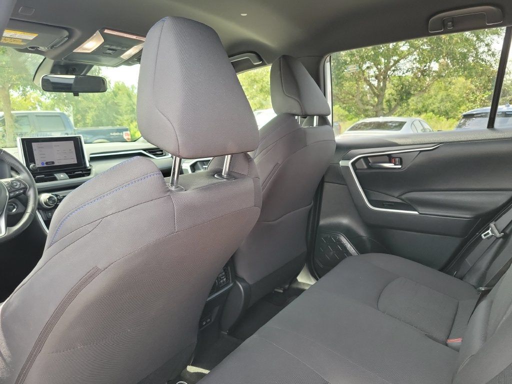 2023 Toyota RAV4 Hybrid SE