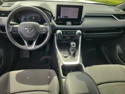 2023 Toyota RAV4 Hybrid SE