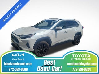 2023 Toyota RAV4 Hybrid SE