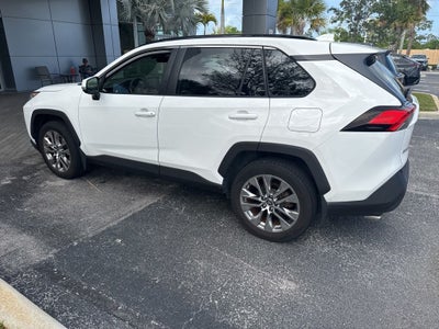 2019 Toyota RAV4 XLE Premium