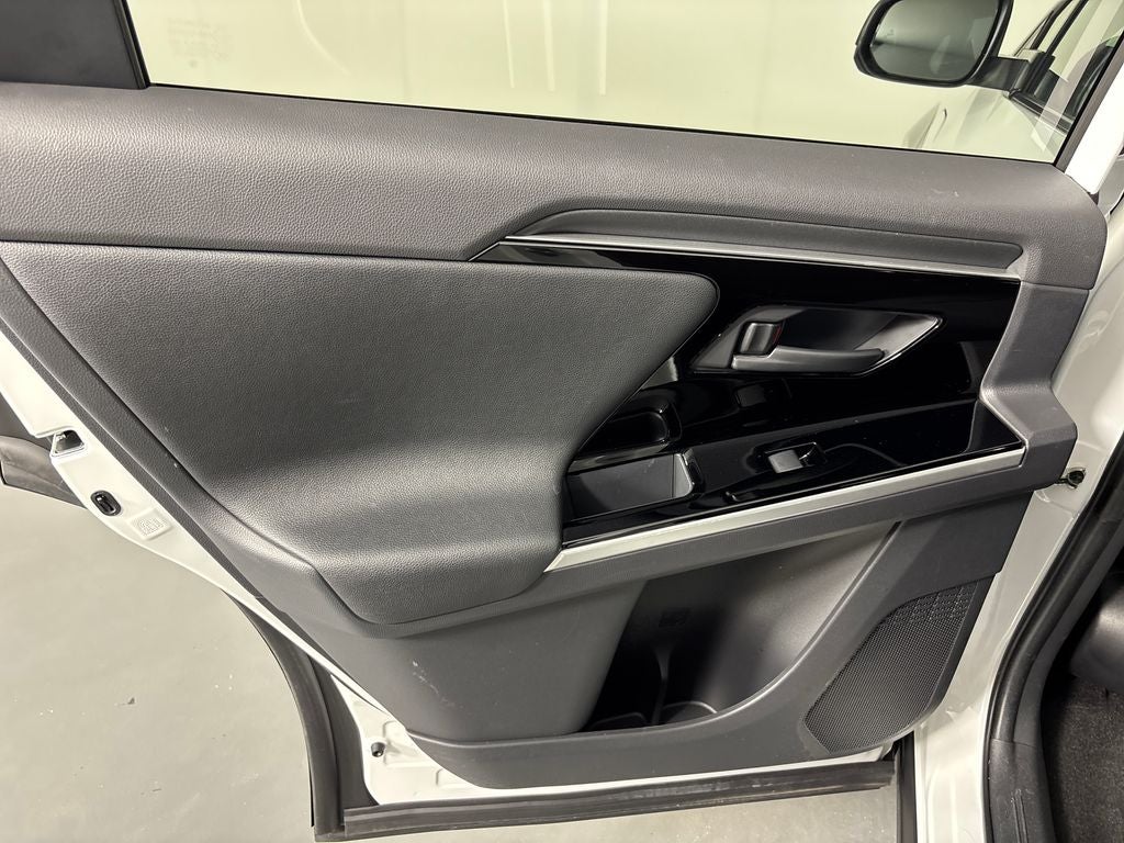 2024 Toyota bZ4X XLE