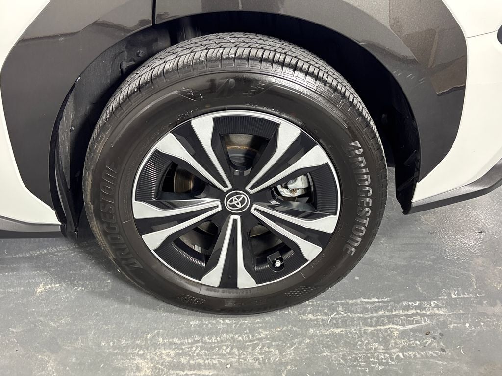 2024 Toyota bZ4X XLE