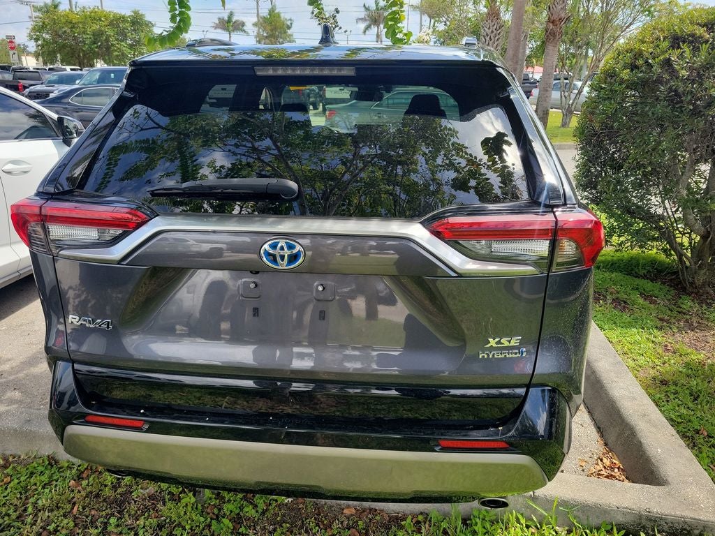 2022 Toyota RAV4 Hybrid XSE