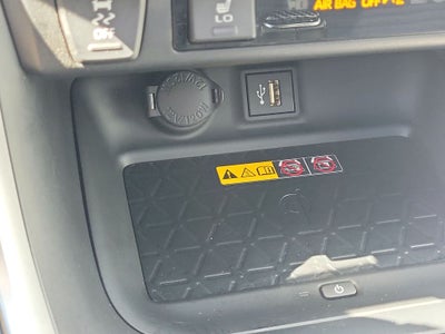 2025 Toyota RAV4 Hybrid XSE