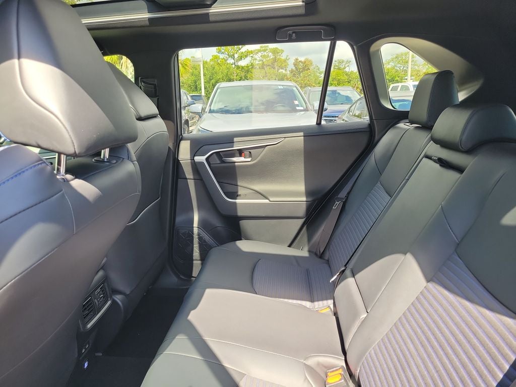 2025 Toyota RAV4 Hybrid XSE