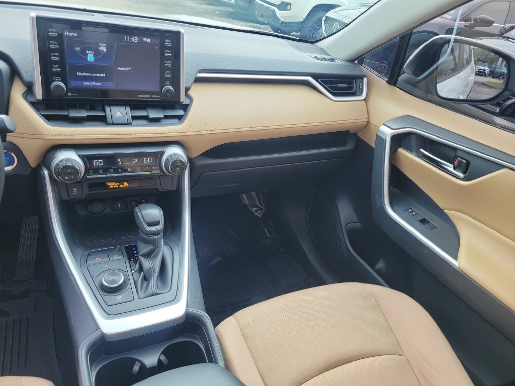2021 Toyota RAV4 Hybrid XLE