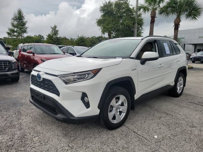 2021 Toyota RAV4 Hybrid XLE