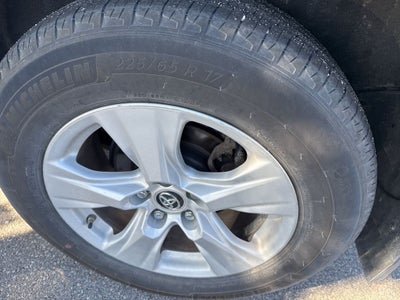 2019 Toyota RAV4 Hybrid XLE