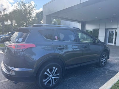 2018 Toyota RAV4 LE