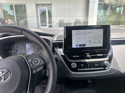 2025 Toyota Corolla Hatchback SE