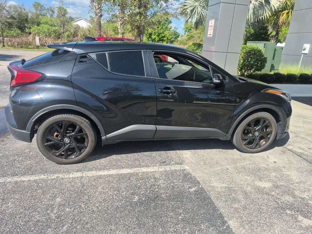 2021 Toyota C-HR XLE