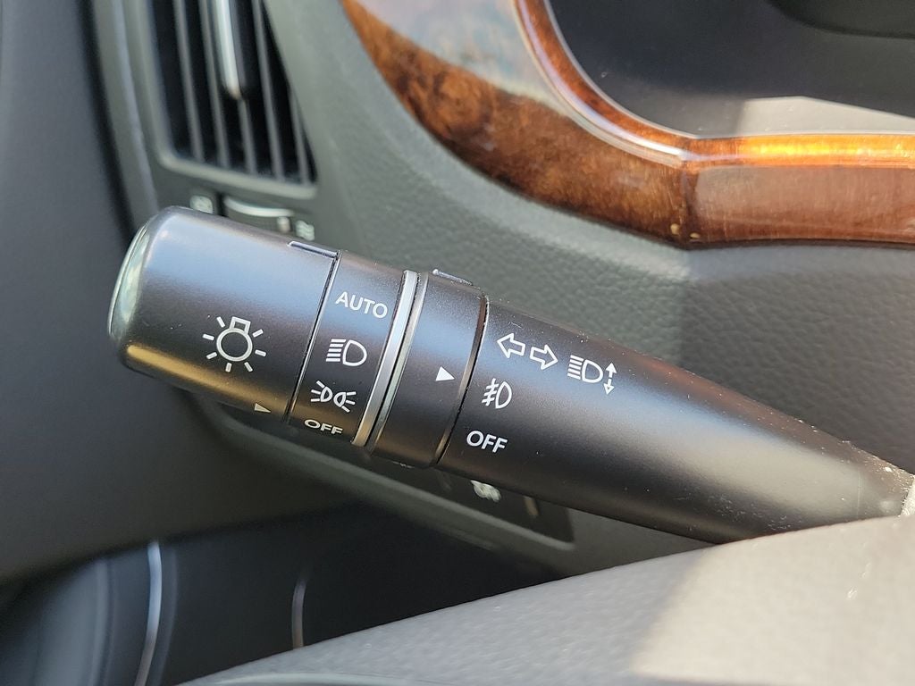 2012 Hyundai Equus Signature