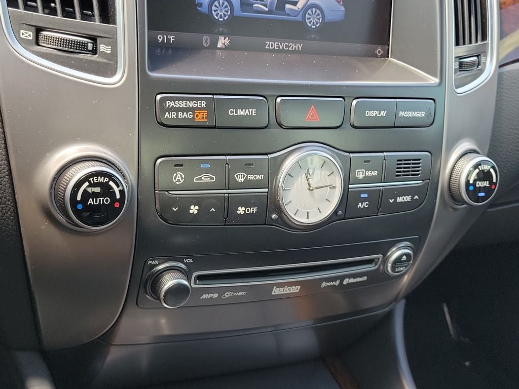 2012 Hyundai Equus Signature