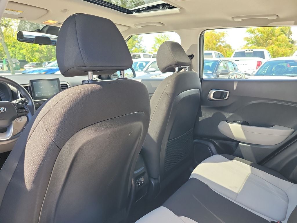 2025 Hyundai Venue SEL