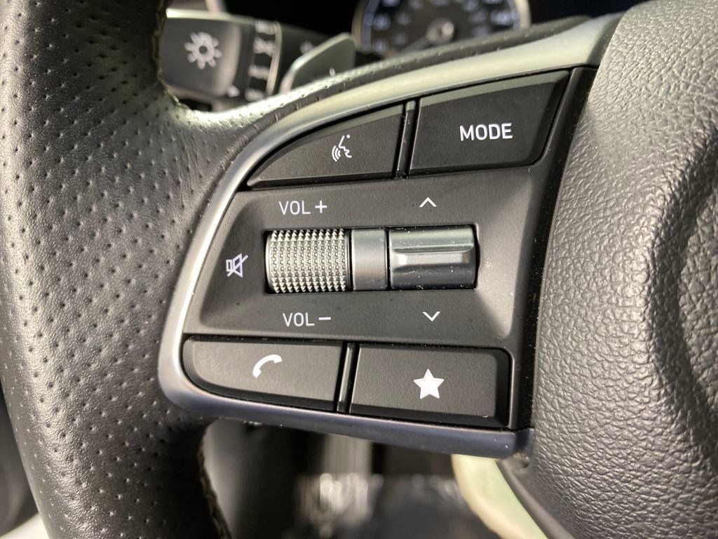 2022 Genesis G70 2.0T