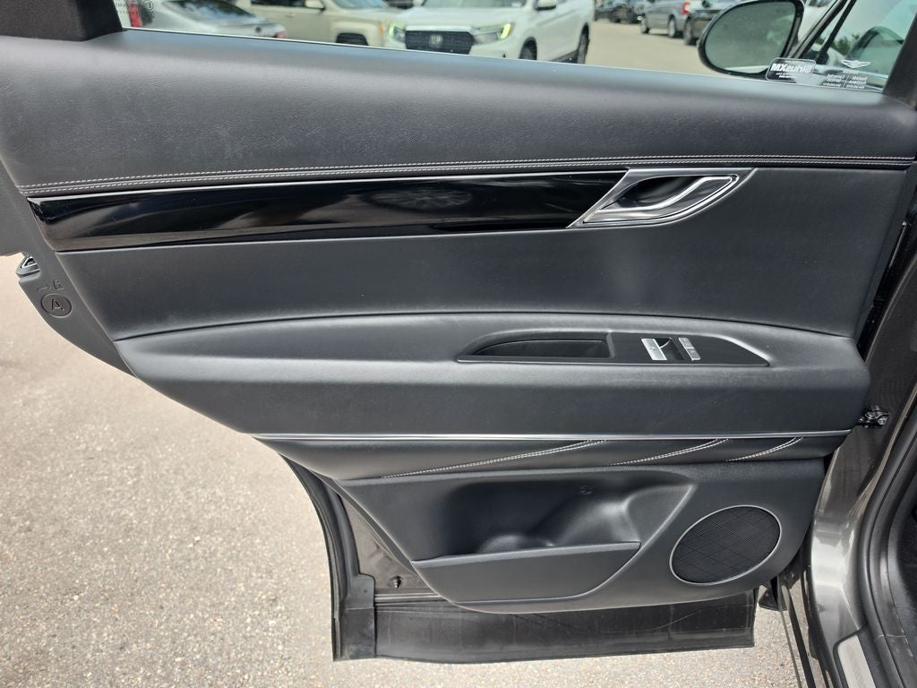 2026 Genesis GV80 2.5T