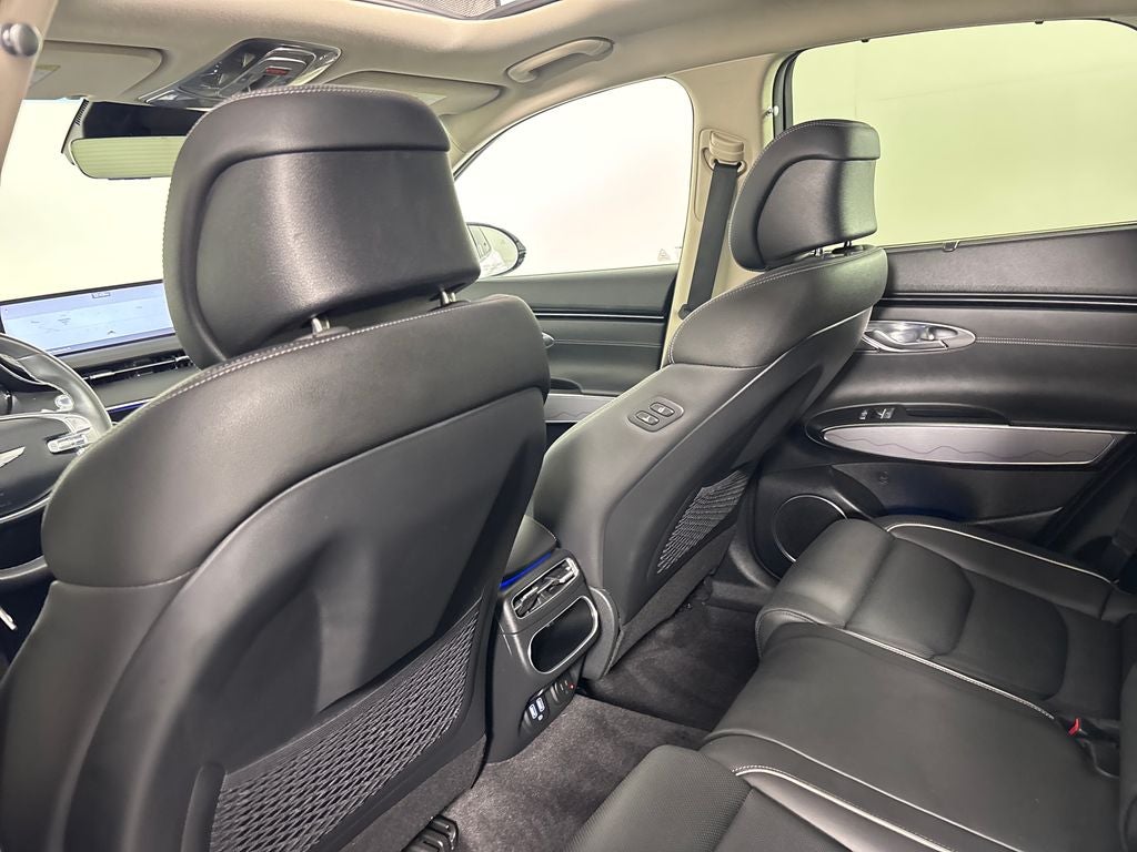 2023 Genesis GV70 2.5T