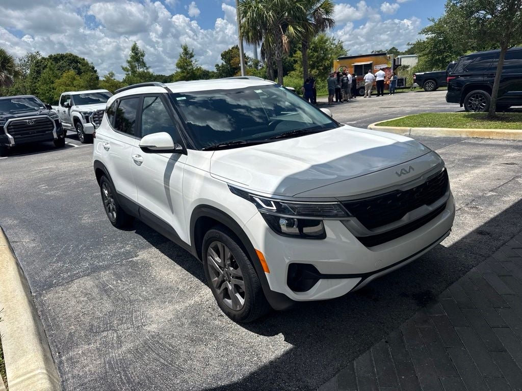 2022 Kia Seltos S
