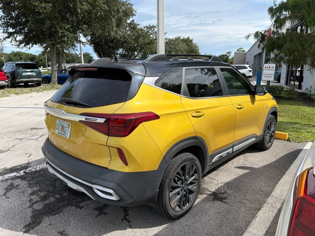 2022 Kia Seltos Nightfall
