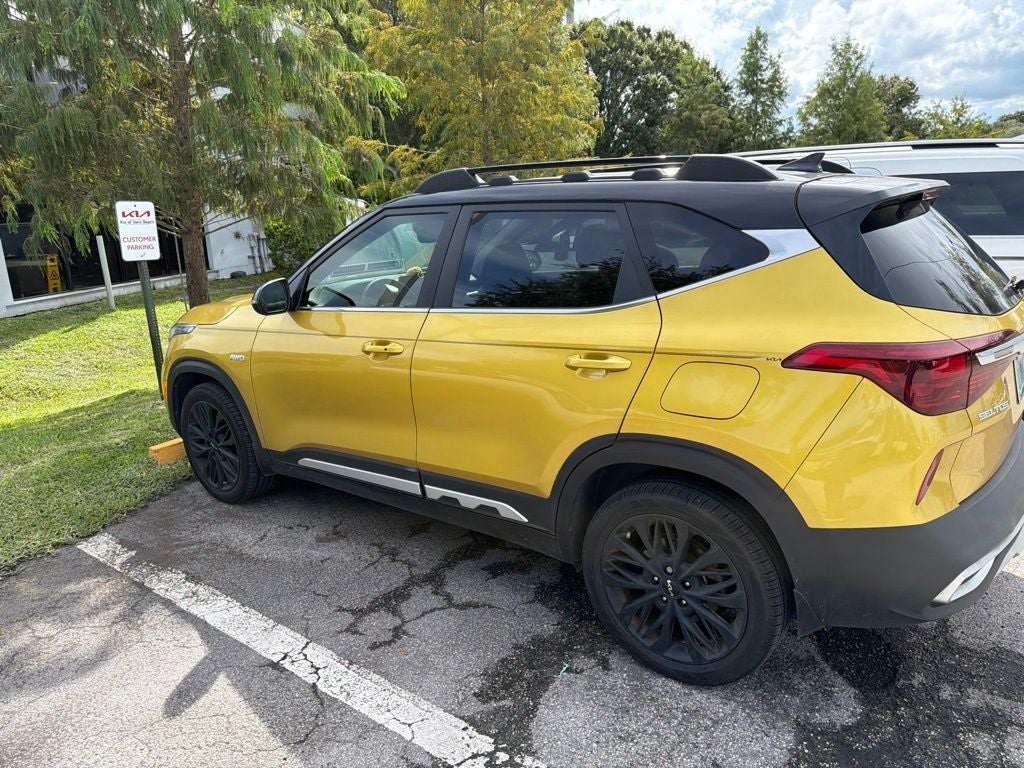 2022 Kia Seltos Nightfall
