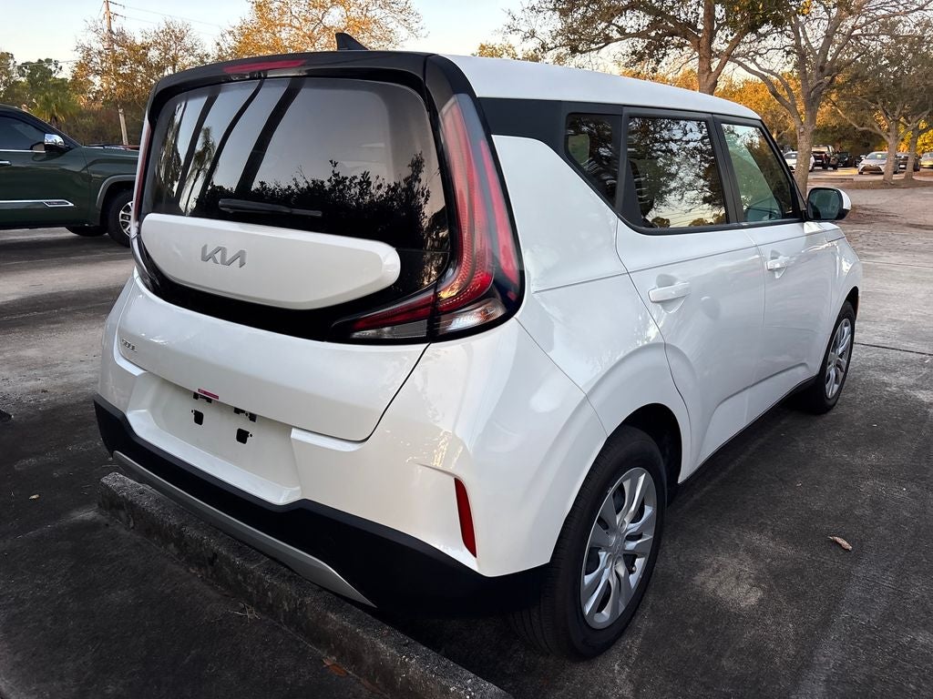 2024 Kia Soul LX