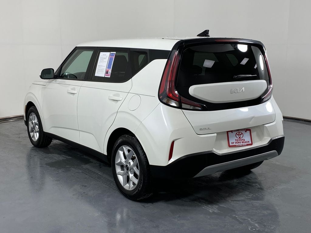 2023 Kia Soul LX