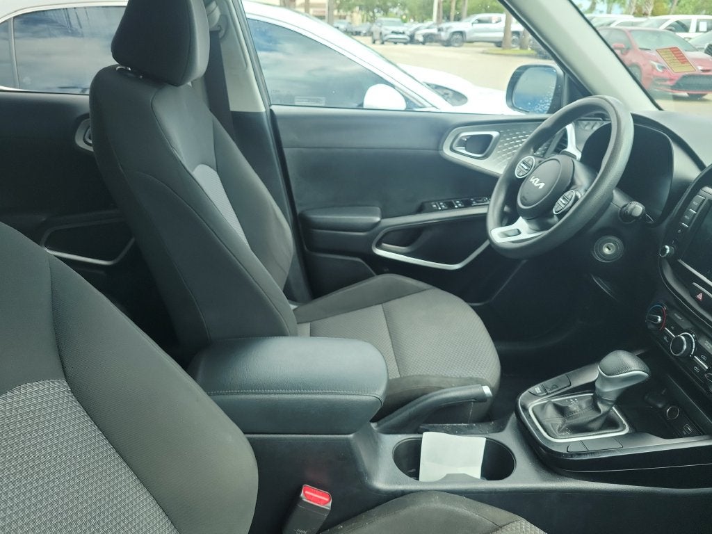 2024 Kia Soul LX