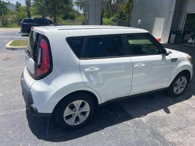 2016 Kia Soul Base
