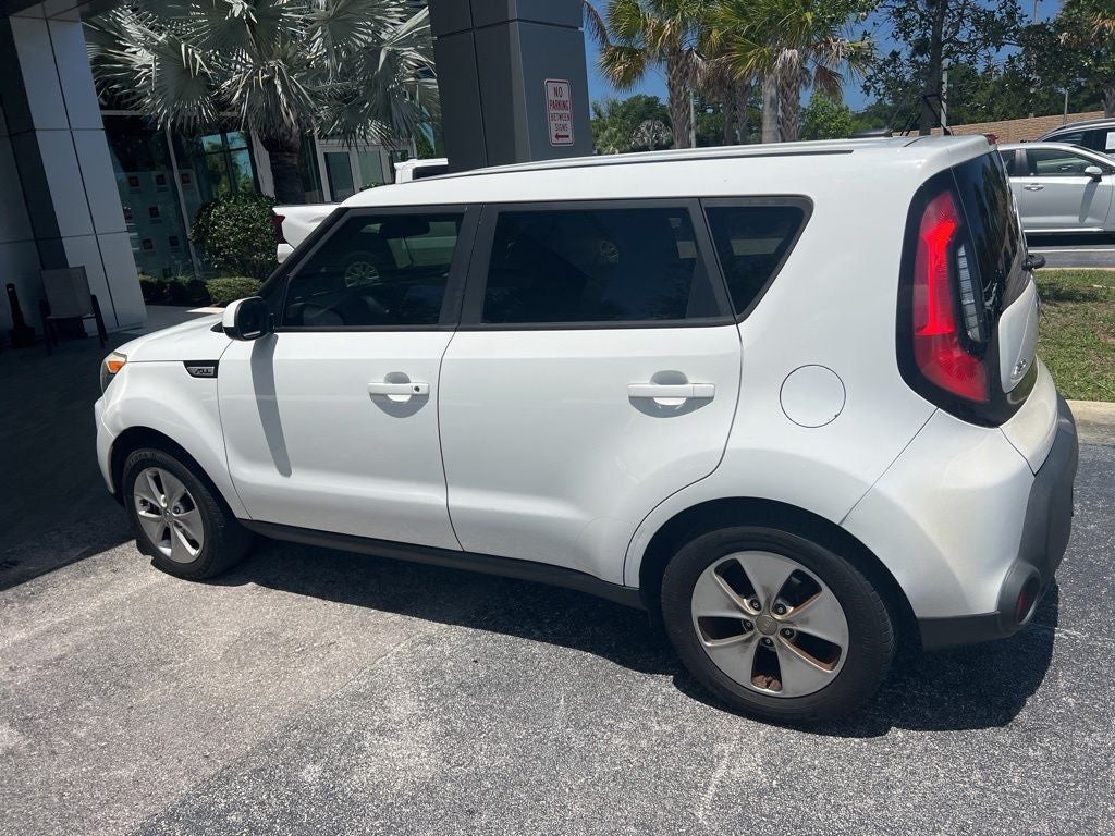 2016 Kia Soul Base
