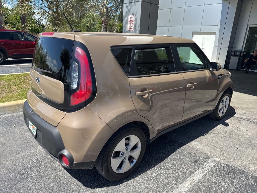 2016 Kia Soul Base