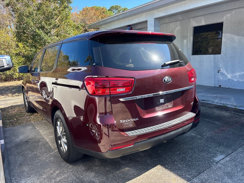 2020 Kia Sedona LX