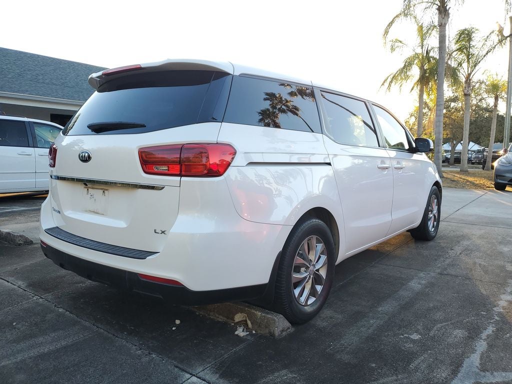 2021 Kia Sedona LX