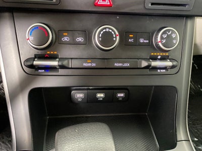 2022 Kia Carnival LXS