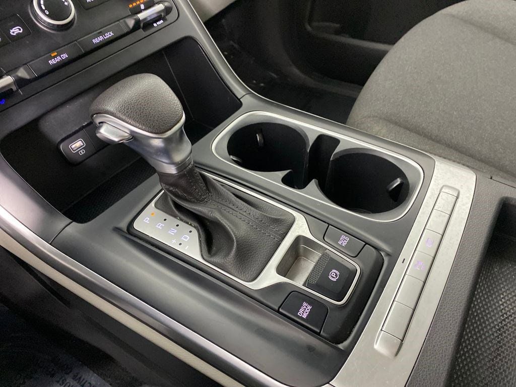 2022 Kia Carnival LXS