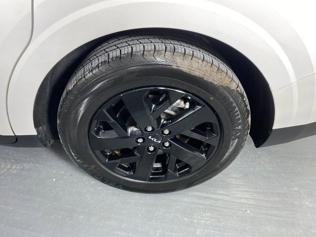 2022 Kia Carnival LXS