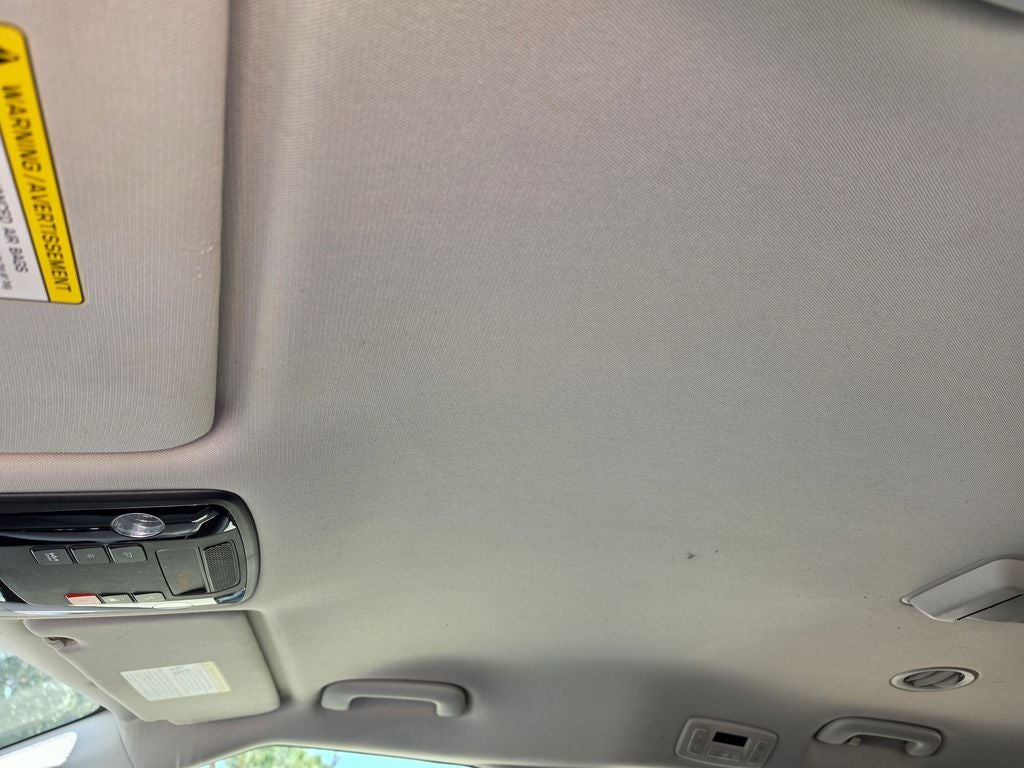 2023 Kia Carnival EX