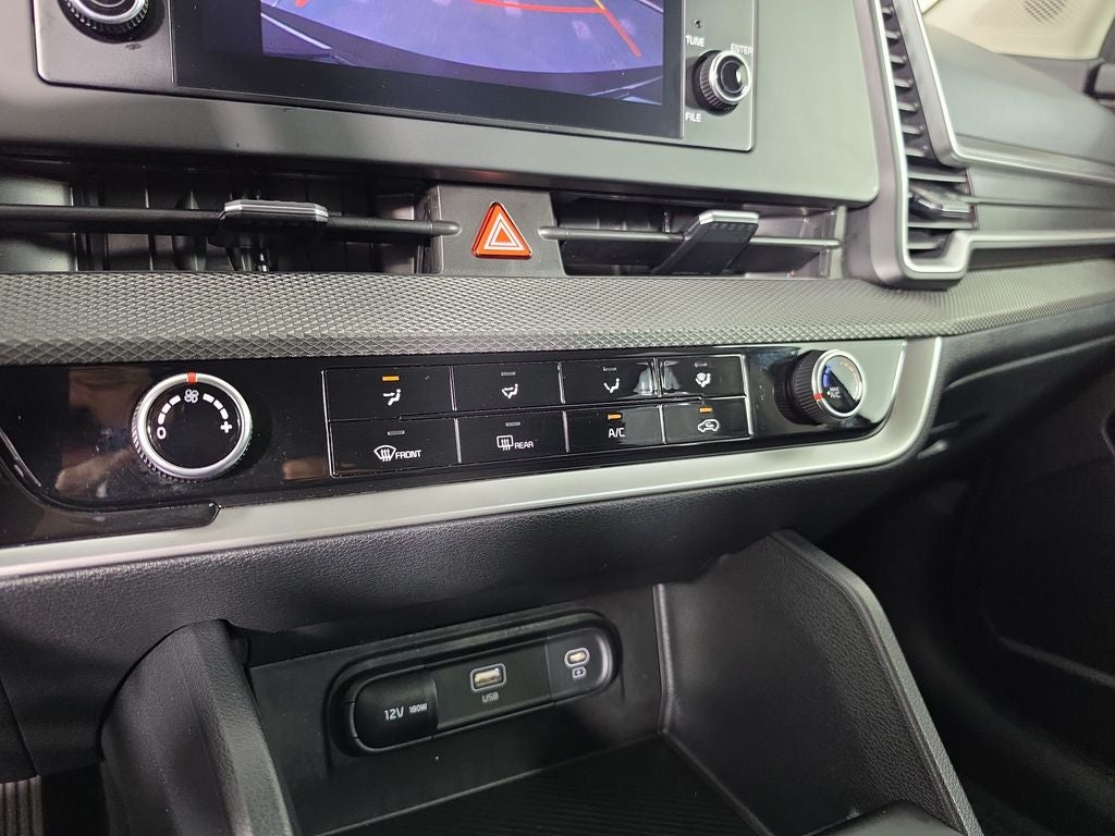 2025 Kia Sportage LX