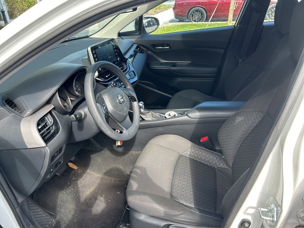 2021 Toyota C-HR LE