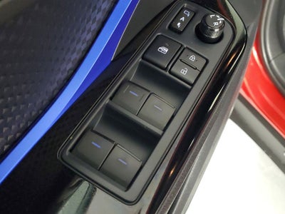 2022 Toyota C-HR XLE