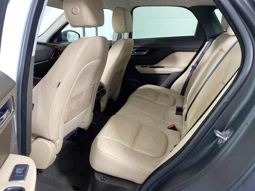 2018 Jaguar F-PACE 25t Prestige